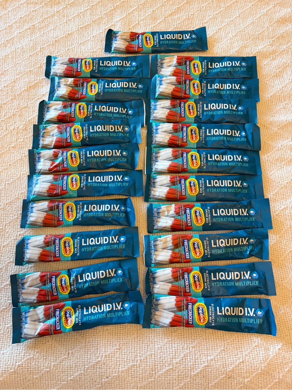 Liquid I.V. Hydration Multiplier Single-Serve Sticks - lot of 21